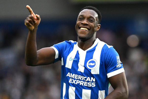 Chelsea gây sốc chiêu mộ cựu tiền đạo MU