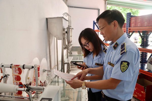 Chi cục quản lý thị trường Hà Nội: Mạnh tay với rượu giả