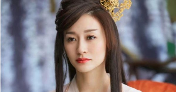 'Chị đẹp' Lý Tiểu Nhiễm thông báo ly hôn