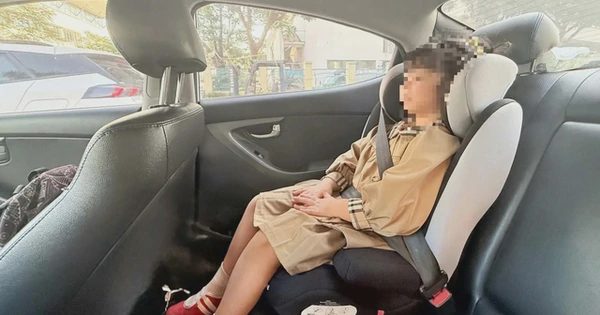 Chỉ định tạm thời 2 đơn vị cấp 'tem an toàn' ghế trẻ em trên ô tô