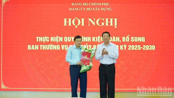 Chỉ định Thứ trưởng Lê Hồng Vinh tham gia Ban Chấp hành, Ban Thường vụ Đảng ủy Bộ Xây dựng