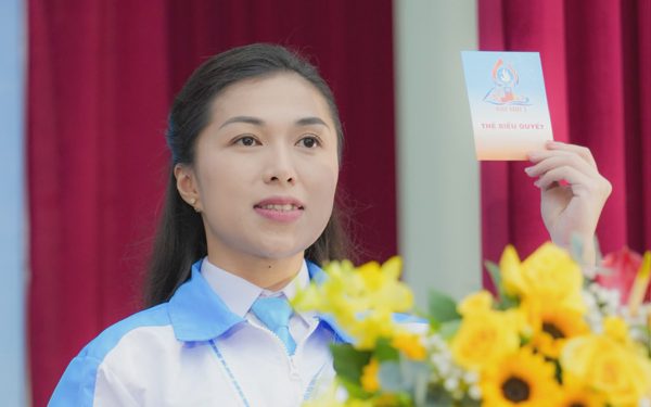 Chị Trần Diệp Mỹ Dung làm Chủ tịch Hội Sinh viên Việt Nam tỉnh Lâm Đồng