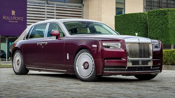 Chiêm ngưỡng Rolls-Royce Phantom Hummingbird độc bản