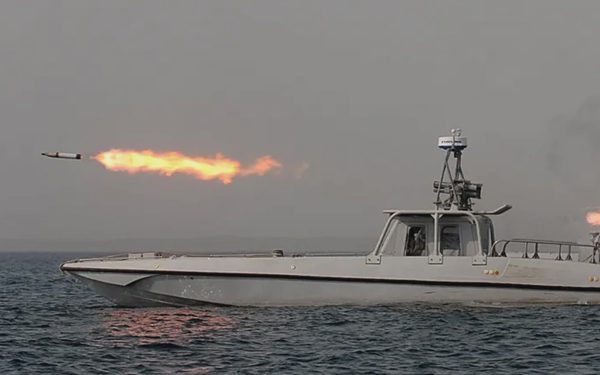 Chiến sự Mỹ - Iran: Tiền có bao nhiêu dòng chảy, vào túi ai?