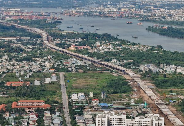 Chính phủ muốn bỏ thu thuế 0,2% với đất lấn chiếm