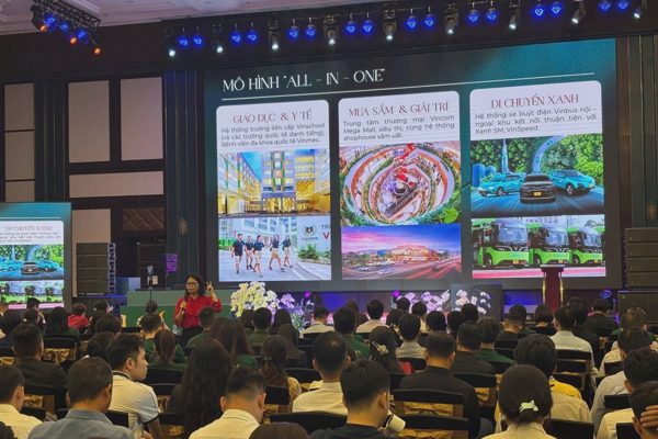 Chính sách lương giúp Vinhomes giữ chân môi giới bất động sản