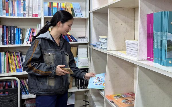Chỉnh sửa sách giáo khoa: Giáo viên đề xuất bỏ 'Bắt nạt', đưa 'Con chào mào' từ lớp 6 lên lớp 11