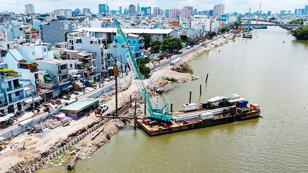 Chỉnh trang đô thị từ những dòng kênh