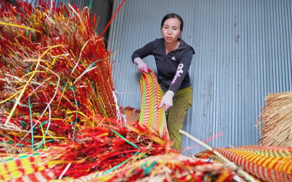 Chợ chiếu ma Định Yên được phục dựng quy mô lớn như phim điện ảnh bây giờ ra sao?