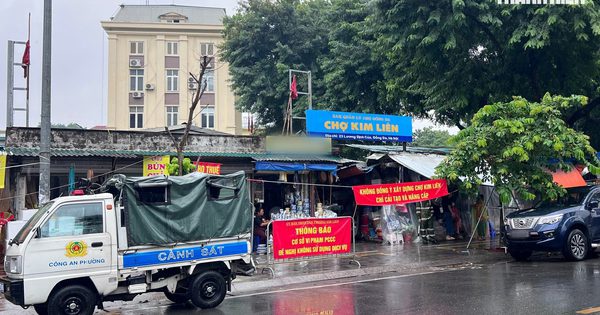 Chợ Kim Liên đóng cửa, gần 200 tiểu thương chưa biết ngày trở lại