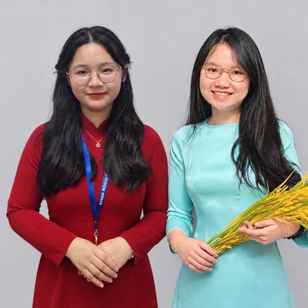 Choáng ngợp 17 thủ khoa 30/30 điểm đều chọn Sư phạm Toán