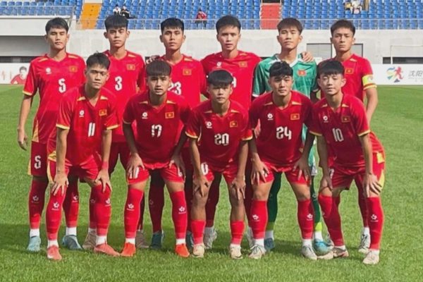 Chơi thiếu người, U16 Việt Nam thua sát nút U16 Trung Quốc