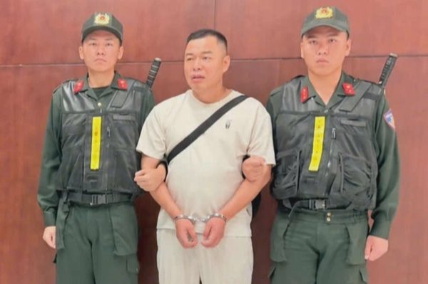 Chồng cũ Hằng “Du Mục” bị bắt vì xâm phạm thương hiệu Hằng Du Mục