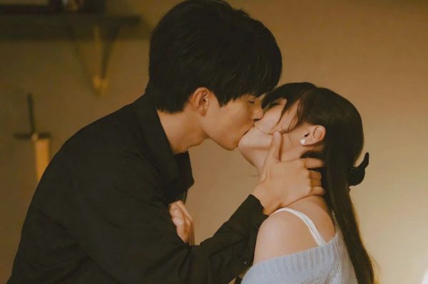 Chồng ngoại tình khi tôi mang bầu, giờ muốn tôi nuôi con riêng của anh