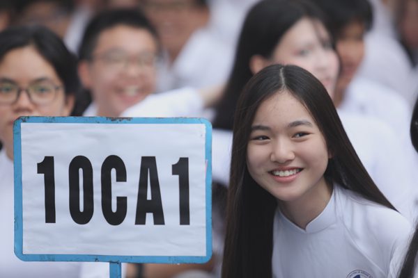 “Chốt” thay học bạ giấy và đánh giá cuối kỳ trên máy tính