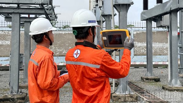 Chủ động nguồn, lưới điện đáp ứng nhu cầu tăng trưởng tại phía nam