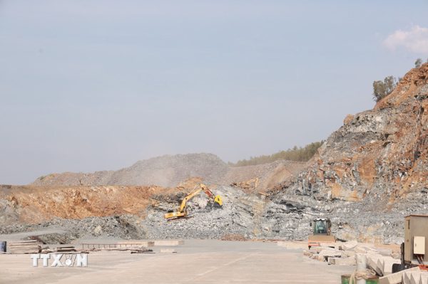 Chủ động quỹ mỏ vật liệu xây dựng cho các dự án đến năm 2045