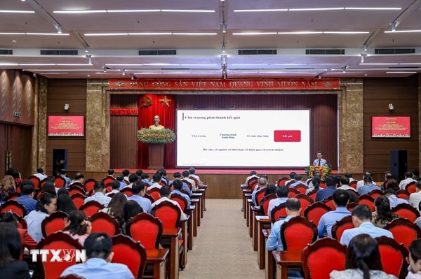 Chủ động thông tin, tạo đồng thuận xã hội với những vấn đề lớn của Thủ đô