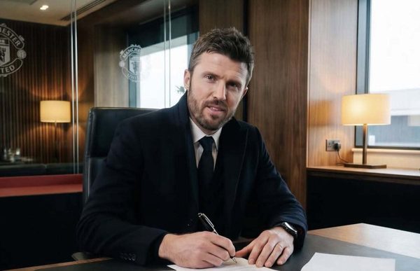 Chủ Man Utd họp khẩn, chưa sa thải HLV Carrick