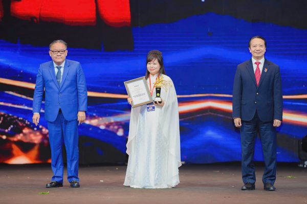 Chủ tịch Hanel PT được vinh danh Doanh nhân tiêu biểu, Cúp Thánh Gióng 2026