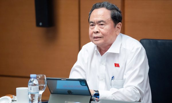 Chủ tịch Quốc hội chỉ ra vòng luẩn quẩn khiến doanh nghiệp nhỏ khó lớn
