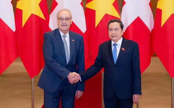Chủ tịch Quốc hội đề nghị Thụy Sĩ thúc đẩy phê chuẩn FTA Việt Nam - EFTA