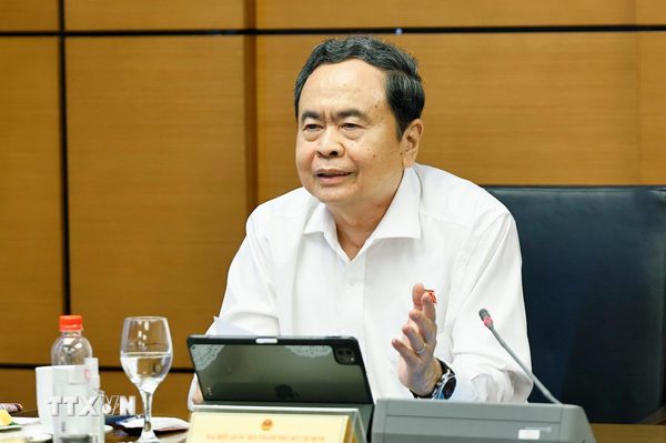 Chủ tịch Quốc hội: Không để chính sách an toàn thực phẩm "nằm chờ" nghị định, thông tư
