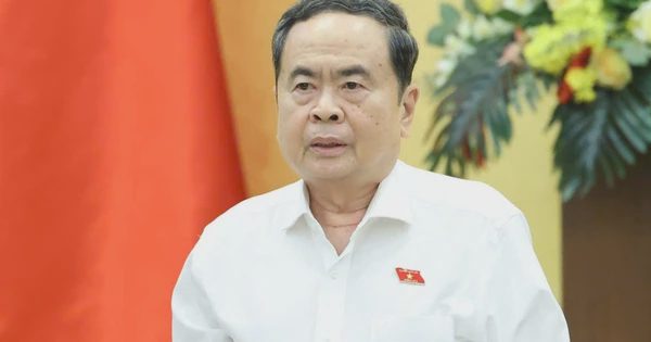 Chủ tịch Quốc hội: Không tạo thêm thủ tục, không đẩy khó cho người dân, doanh nghiệp