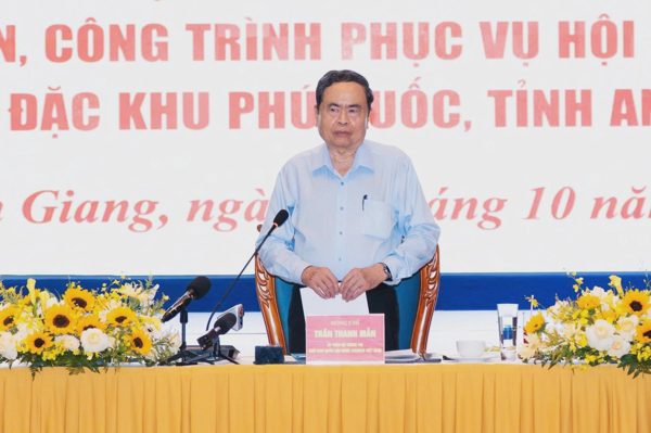 Chủ tịch Quốc hội lưu ý "3 không" khi triển khai dự án phục vụ APEC 2027