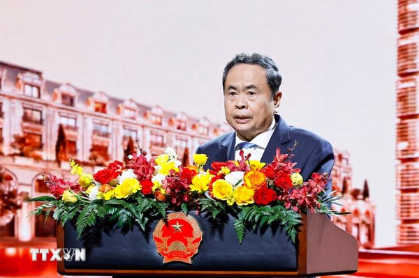 Chủ tịch Quốc hội tin tưởng BRG và SeABank tiếp tục vững bước tiên phong