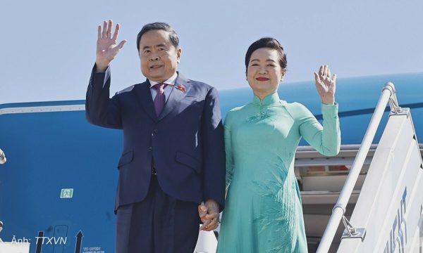 Chủ tịch Quốc hội Trần Thanh Mẫn bắt đầu thăm Mông Cổ