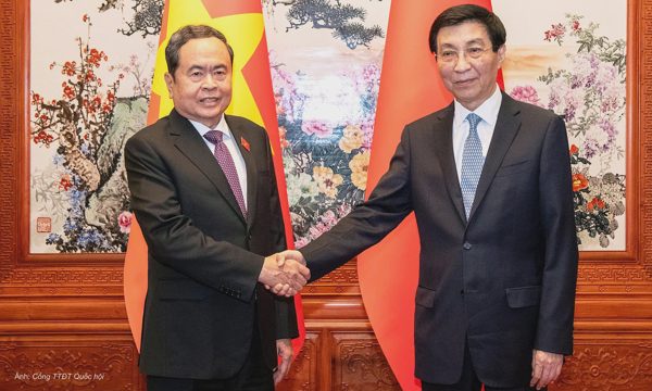 Chủ tịch Quốc hội Trần Thanh Mẫn hội kiến Chủ tịch Chính hiệp Toàn quốc Trung Quốc