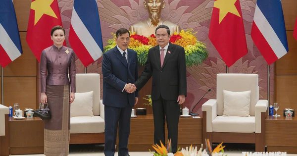 Chủ tịch Quốc hội Trần Thanh Mẫn hội kiến Nhà vua Thái Lan Maha Vajiralongkorn