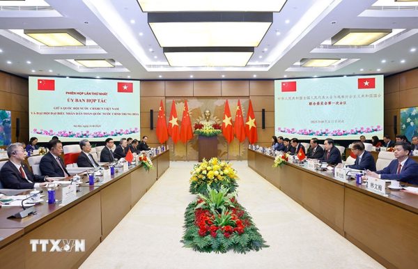 Chủ tịch Quốc hội Trần Thanh Mẫn thăm Trung Quốc: Thúc đẩy hợp tác nghị viện hai nước