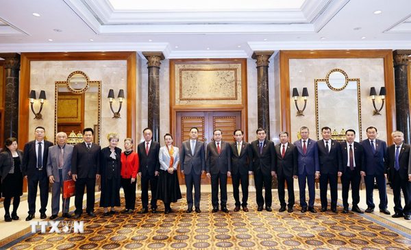 Chủ tịch Quốc hội Trần Thanh Mẫn tiếp các nhân sỹ hữu nghị Trung Quốc