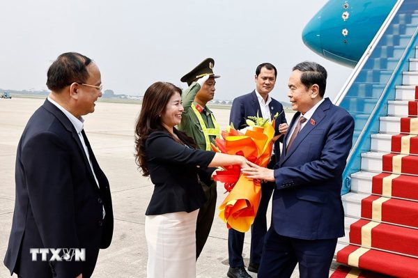 Chủ tịch Quốc hội Trần Thanh Mẫn về đến Hà Nội, kết thúc tốt đẹp chuyến thăm chính thức Trung Quốc