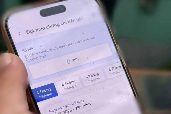 Chứng chỉ tiền gửi lãi suất cao hơn tiết kiệm, có nơi niêm yết 9%/năm