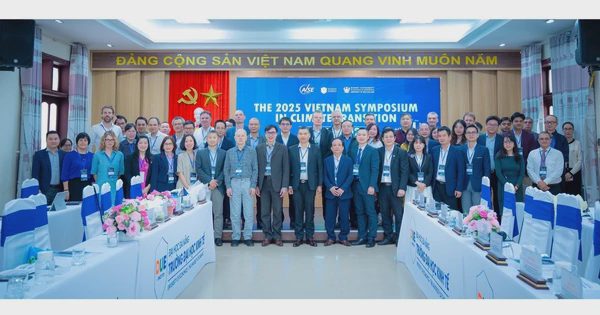 Chung dòng máu Lạc Hồng: Giáo sư trẻ và cách đóng góp từ xa cho quê hương