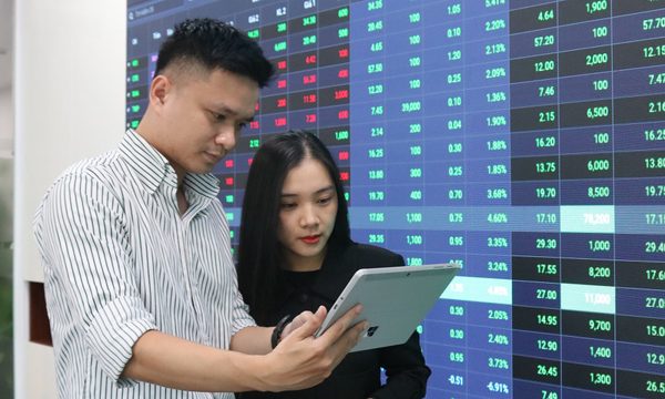 Chứng khoán có tín hiệu đáng chú ý trước thềm nâng hạng