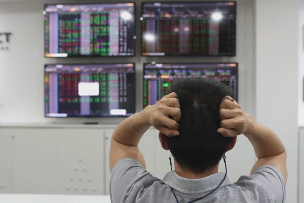 Chứng khoán "hụt hơi" sau nâng hạng: Chuyên gia nêu nhóm ngành đáng chú ý