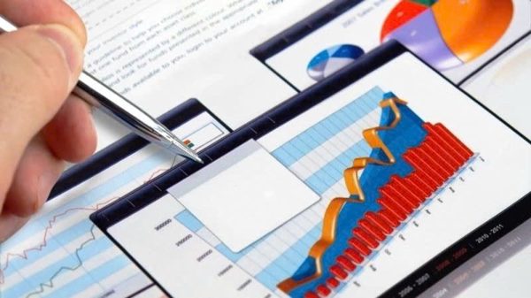 Chứng khoán ngày 6/10: VN-Index tăng điểm, khối ngoại tiếp tục bán ròng hơn 2.500 tỷ đồng