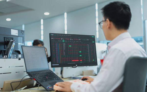 Chứng khoán tuần mới: Đếm ngược nâng hạng, VN-Index nhắm mốc 1.900 điểm