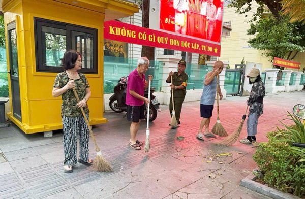 Chung tay gìn giữ môi trường sống