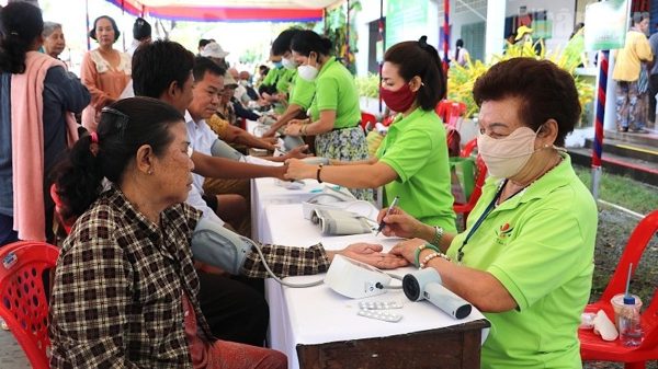 Chung tay vì sức khỏe cộng đồng tại Campuchia