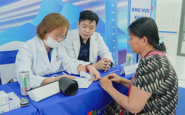 Chuỗi nhà thuốc đầu tiên hiện diện tại đặc khu Côn Đảo: Long Châu tầm soát ung thư miễn phí