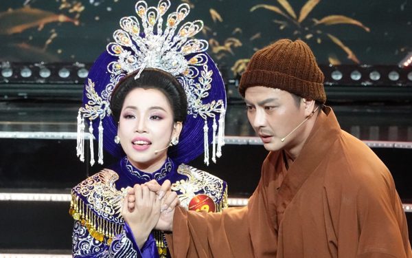Chuông vàng vọng cổ Huỳnh Kim Tho biết trễ vẫn muốn bắt đầu nghiệp diễn