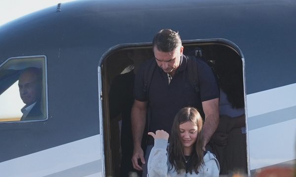 Chuyến bay đưa Bolsonaro tới Florida được trả bằng tài khoản tại Mỹ