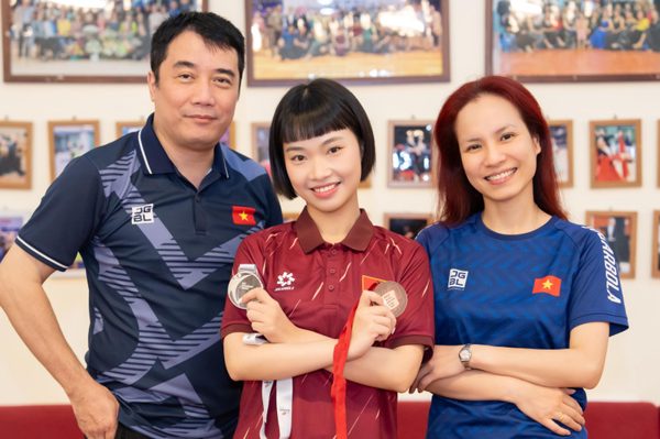 Chuyện chưa kể về thầy trò nhận Huân chương Lao động hạng Nhì