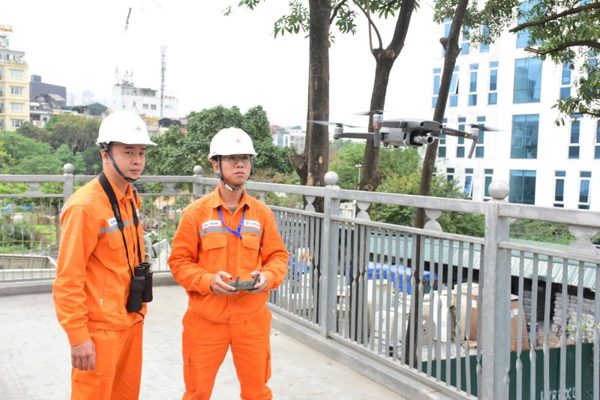 Chuyển đổi số trong ngành điện: Đổi mới công nghệ tại EVNHANOI