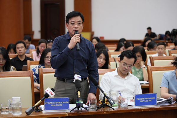 Chuyển đổi và hoàn thiện cơ chế giao dịch trên thị trường chứng khoán Việt Nam